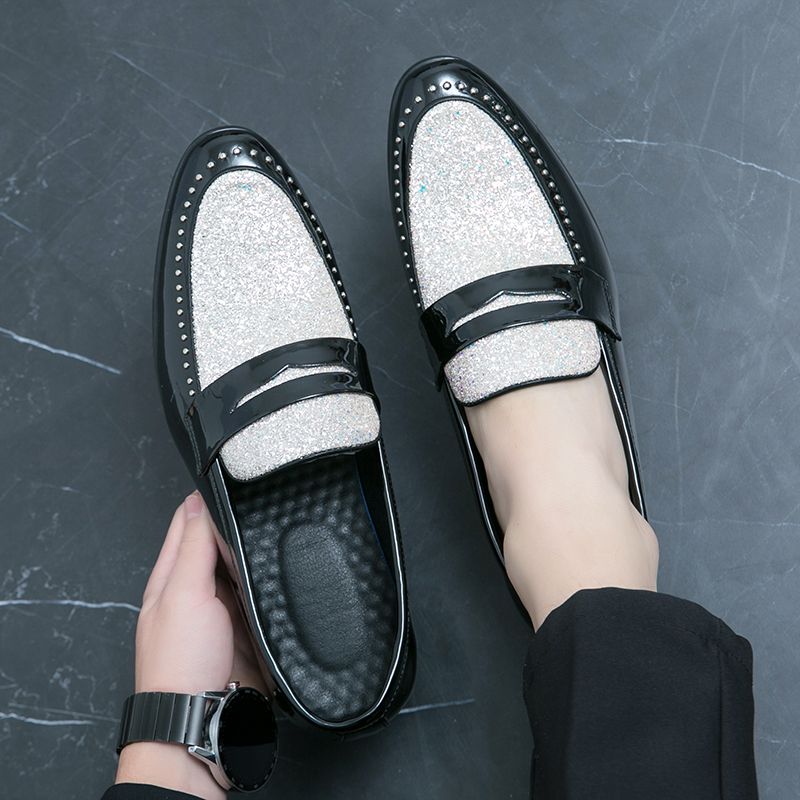 Trend new men's British slip-on pointed leather shoes large size loafers casual shoes